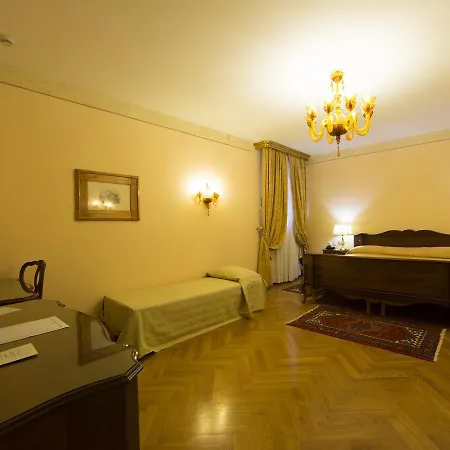 Fenaroli Palace Hotel
