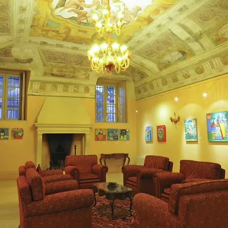 Hotel Fenaroli Palace
