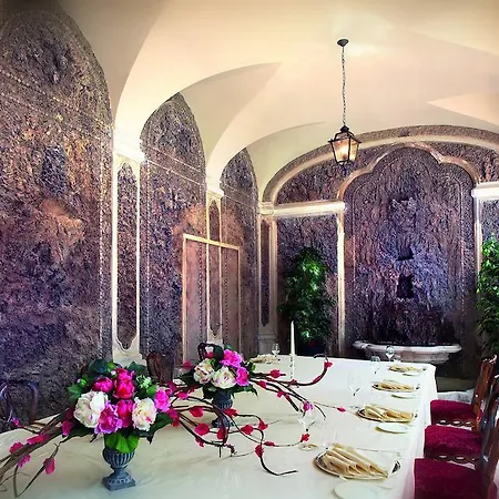 Fenaroli Palace מלון 4*