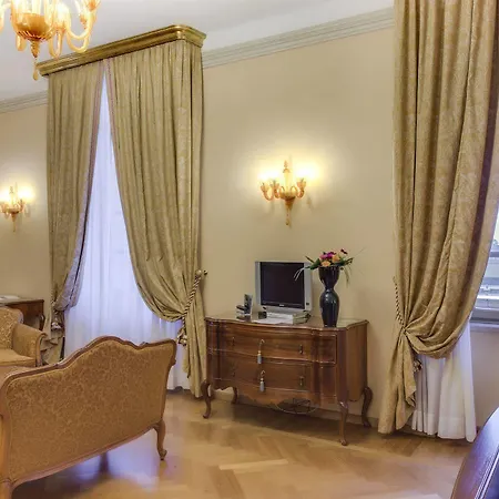 מלון Fenaroli Palace רצאטו