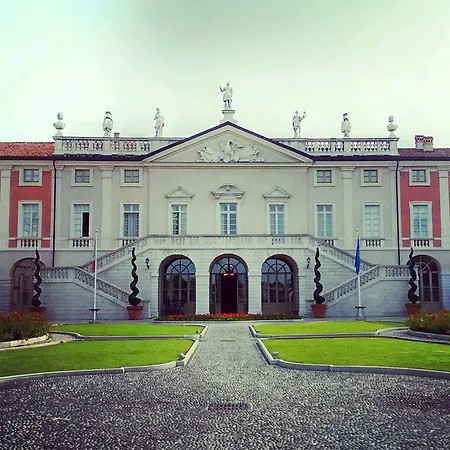 Fenaroli Palace רצאטו