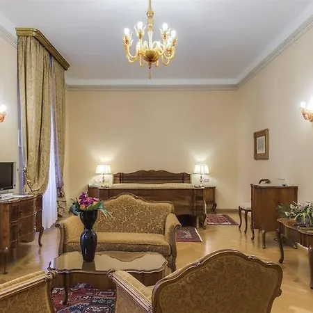 Fenaroli Palace